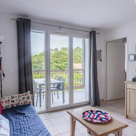 Allee Des Dunes E N57 3p6 아파트