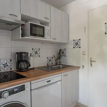 Апартаменты Allee Des Dunes E N57 3p6 Ондр